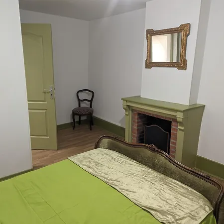 בית נופש Maison De Charme A : Nature, Randonnees Et Thermes - Fr-1-611-96